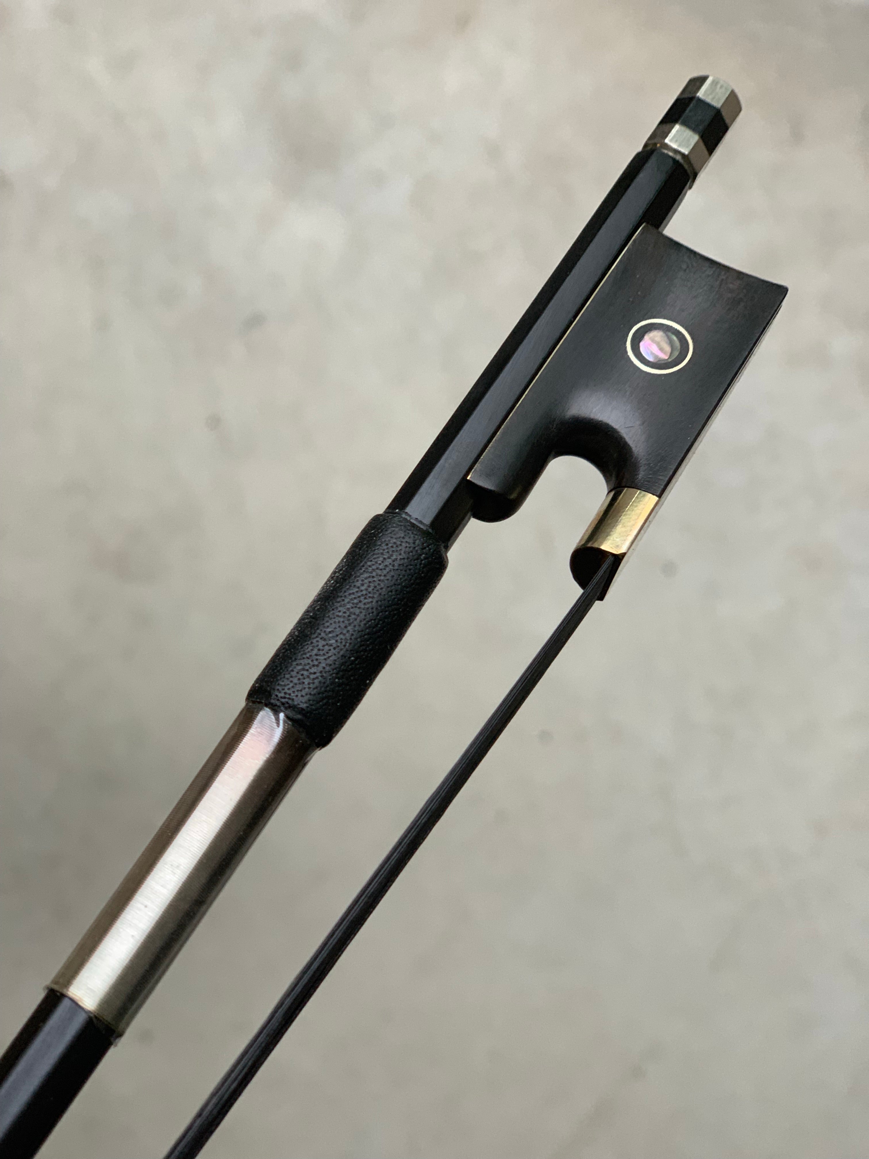 thumbnail image 2 of WinsterBow Carbon Fiber Cello Bow 4/4 - Unbleached Black Horse Hair Art No.VCB108 2 of 13